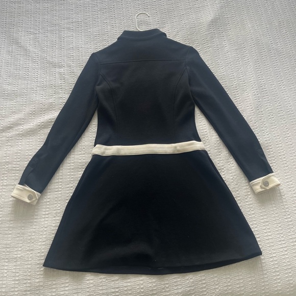 Dolce & Gabbana button up dress in a size US 26 EUR 40 - Picture 2 of 4